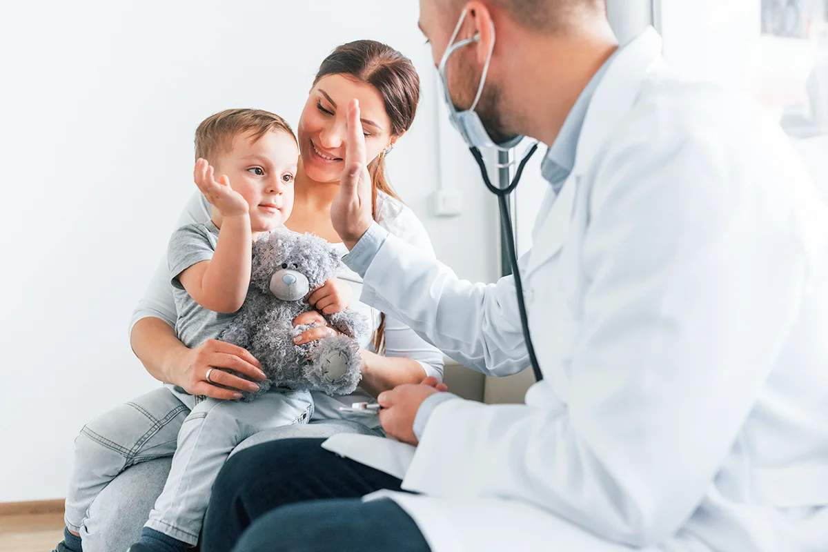 https://alriyadhmc.com/wp-content/uploads/2015/09/FamilyMedicine02.webp