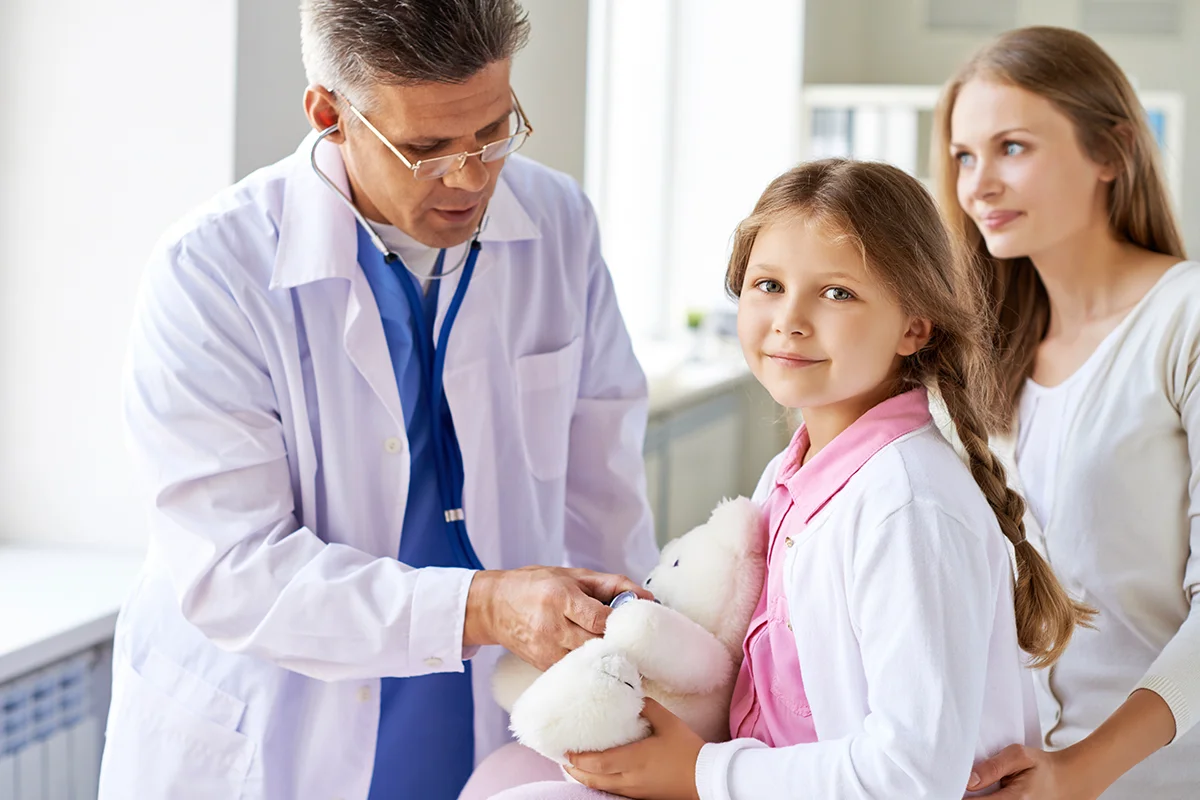 https://alriyadhmc.com/wp-content/uploads/2015/09/FamilyMedicine03.webp