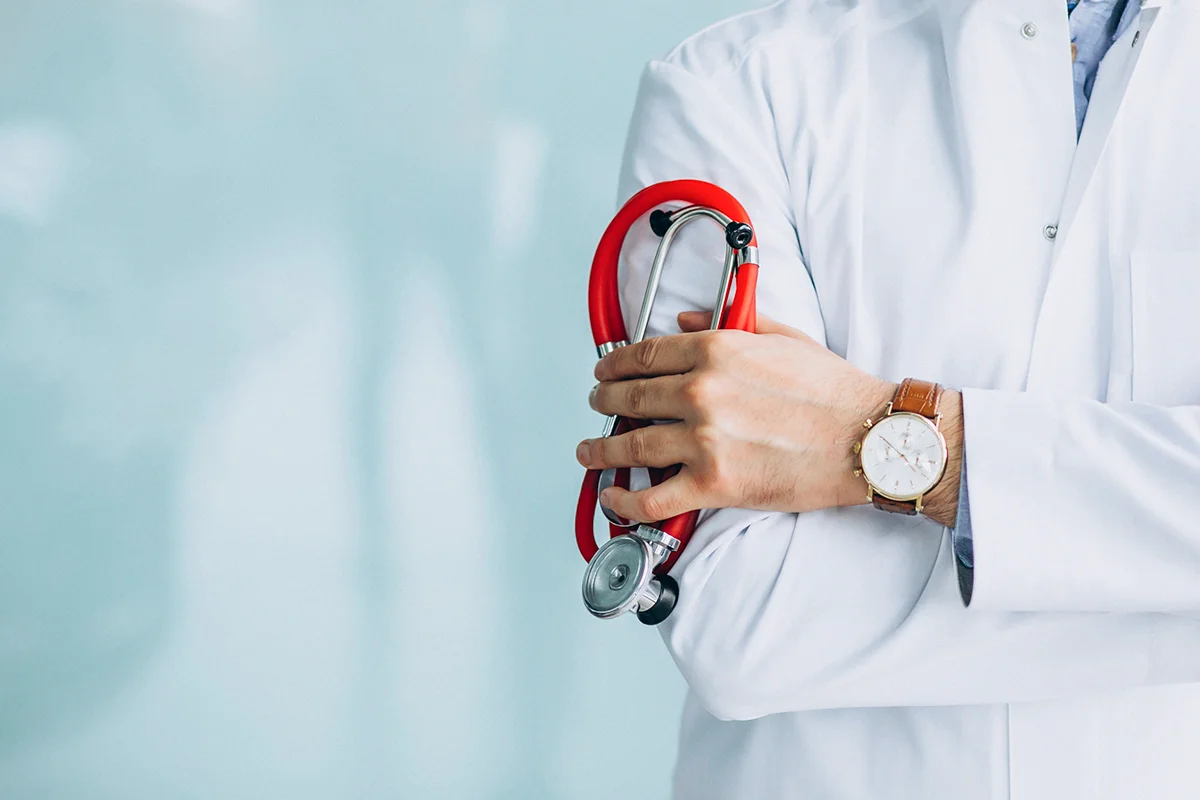https://alriyadhmc.com/wp-content/uploads/2015/09/GeneralMedicine-02.webp